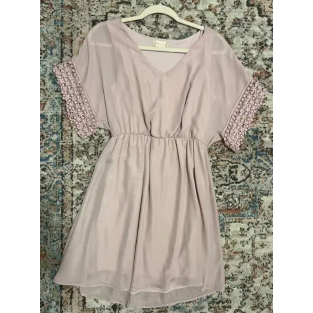 ALTARD STATE BLUSH PINK Crocheted SLEEVE DRESS Lined S/4 Small Elastic Waist EUC